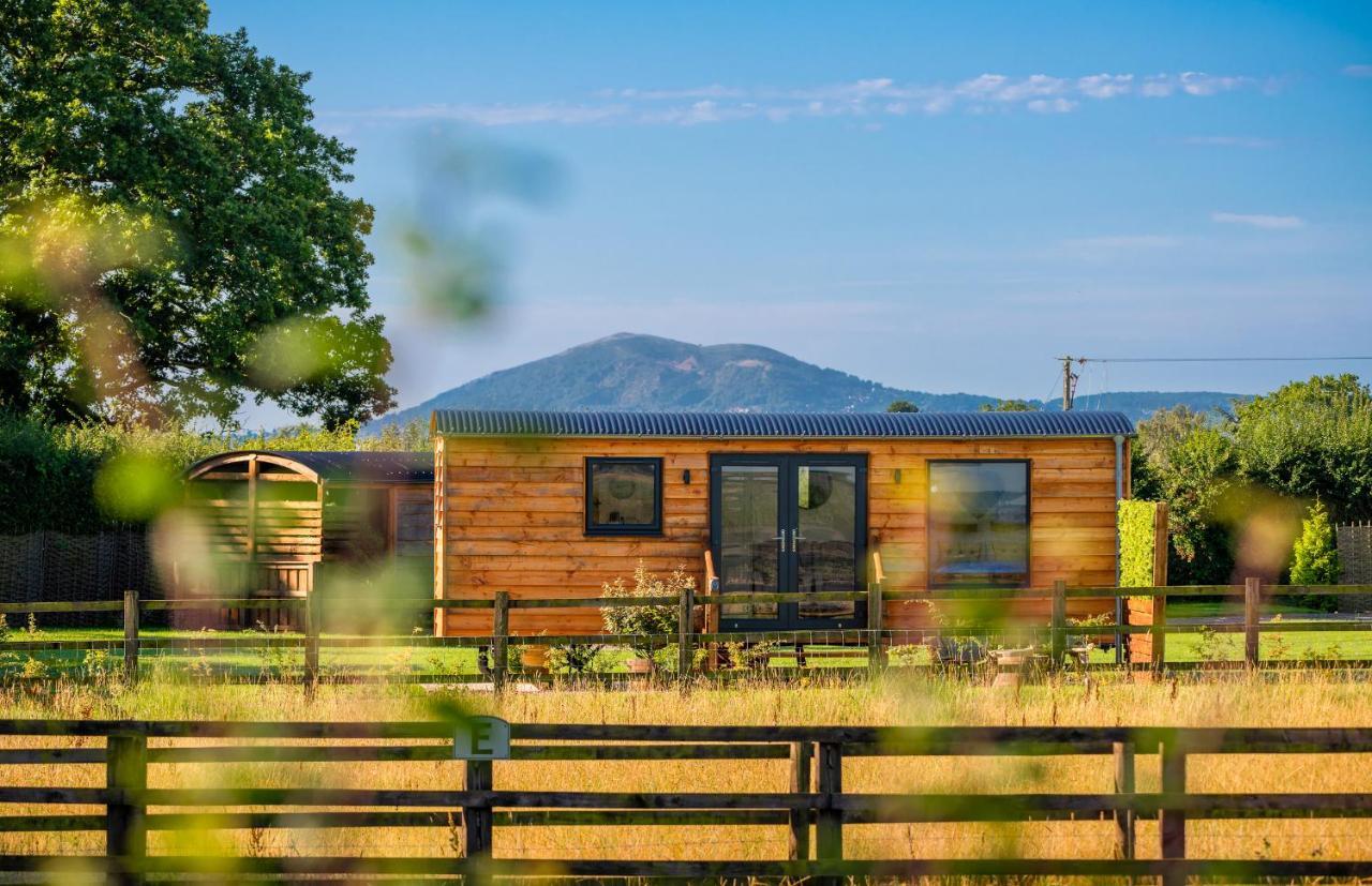 Abberley Shepherds Hut - Ockeridge Rural Retreats Otel Wichenford Dış mekan fotoğraf