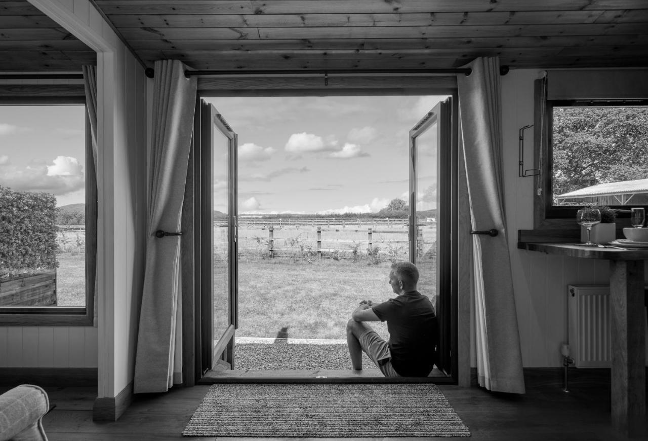 Abberley Shepherds Hut - Ockeridge Rural Retreats Otel Wichenford Dış mekan fotoğraf