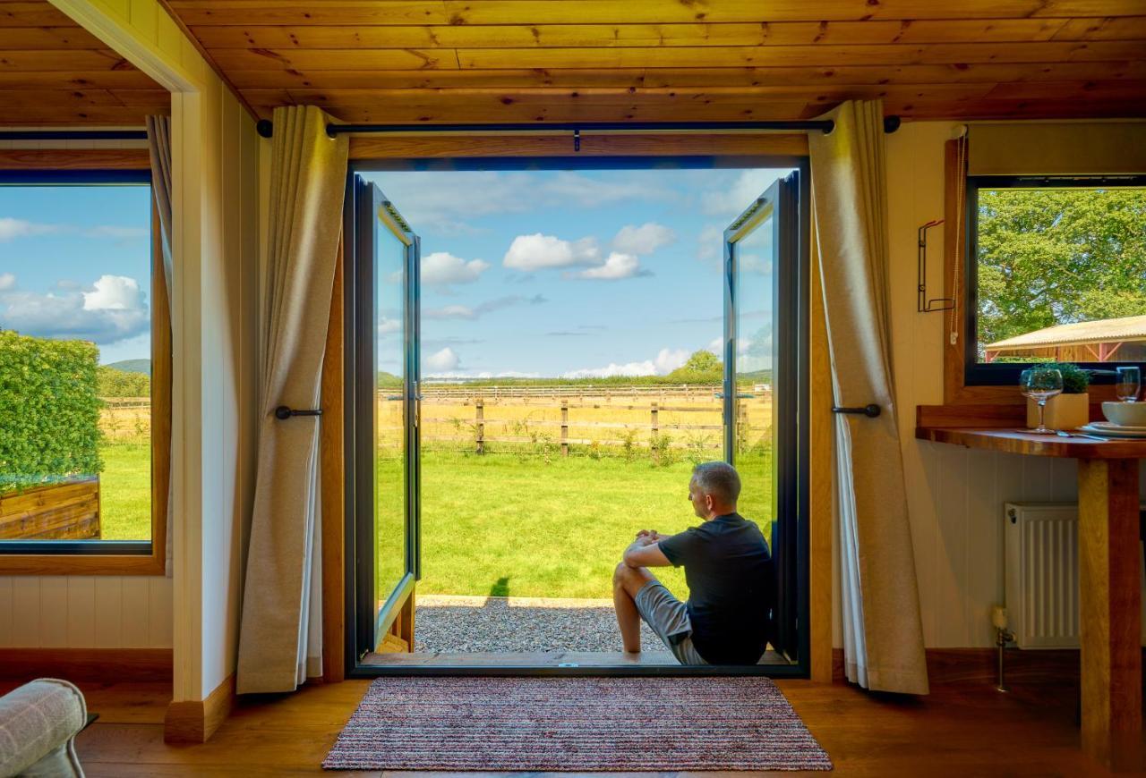 Abberley Shepherds Hut - Ockeridge Rural Retreats Otel Wichenford Dış mekan fotoğraf